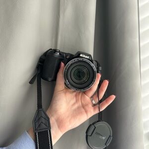 *LIKE NEW* 2015 Nikon Coolpix L340